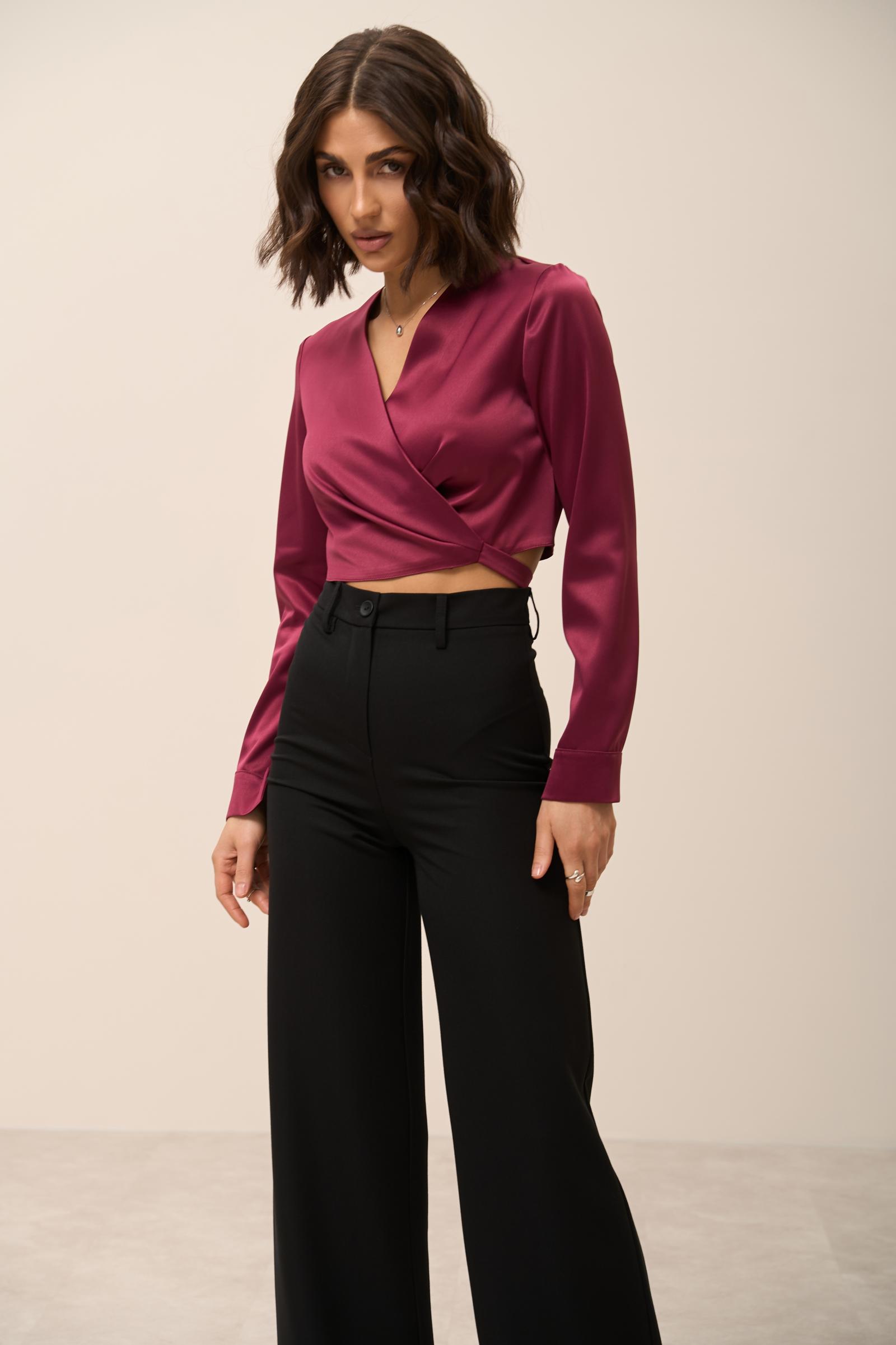 Блуза бордового кольору
